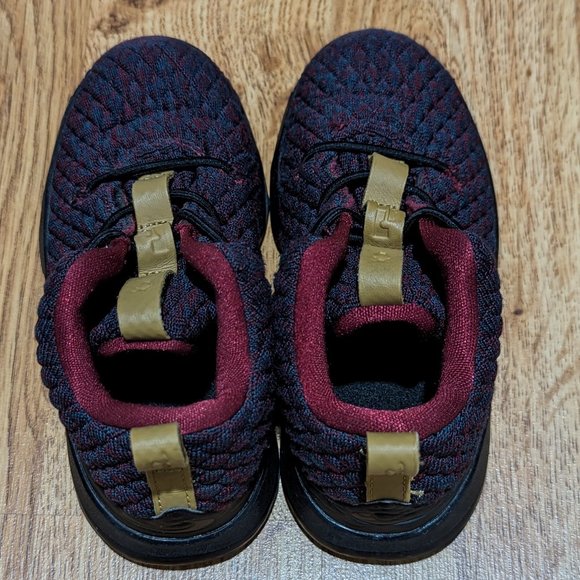 Nike LeBron 15 - New Heights - Kids Size 10c - Picture 2 of 14